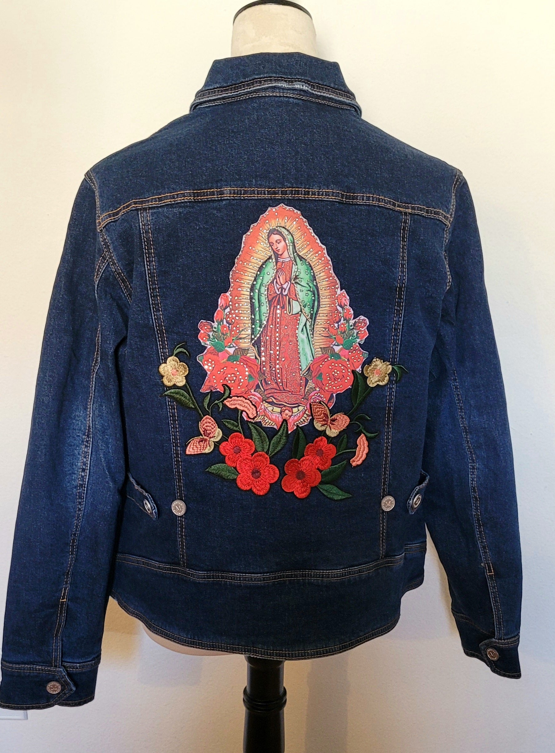 New with tags Virgen De Guadalupe denim Blue jacket with Lining Sz Large flowers  embroidered Apliques Butterfly Martha by Martha Stewart