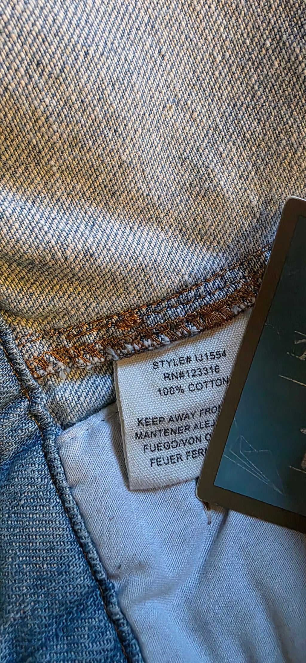 Virgen de Guadalupe denim women's vest size Large with embroidered 3D Apliques and rhinestones