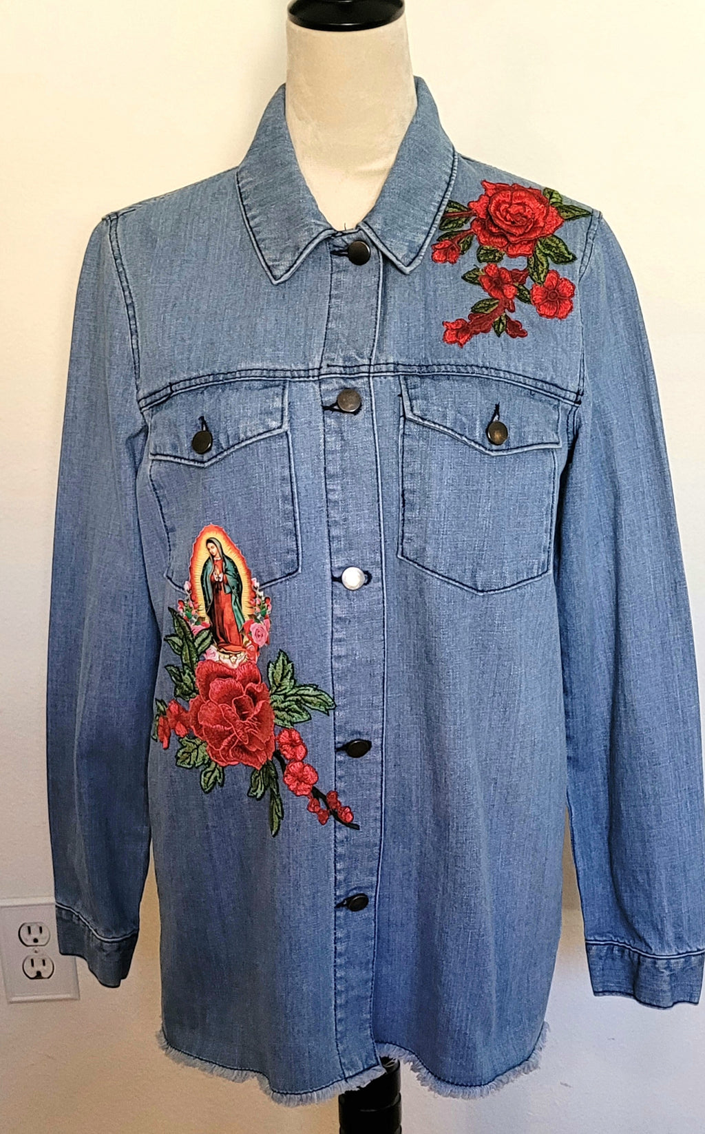 Virgen De Guadalupe Our Lady of Guadalupe denim Blue jacket Sz M/embroidery Apliques Religious Catholic